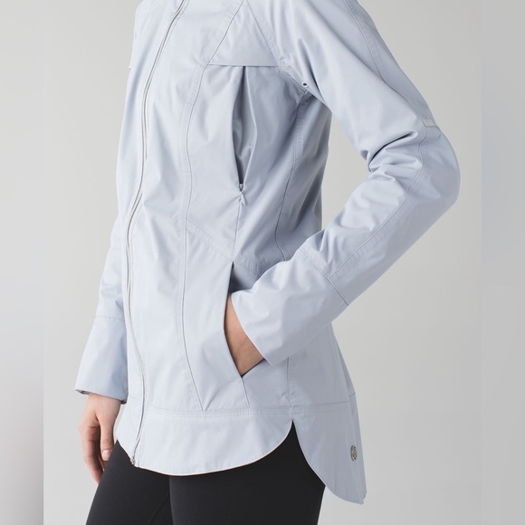 Lululemon Fo Drizzle Jacket- Silver Fox Rain Jacket - Picture 7 of 16